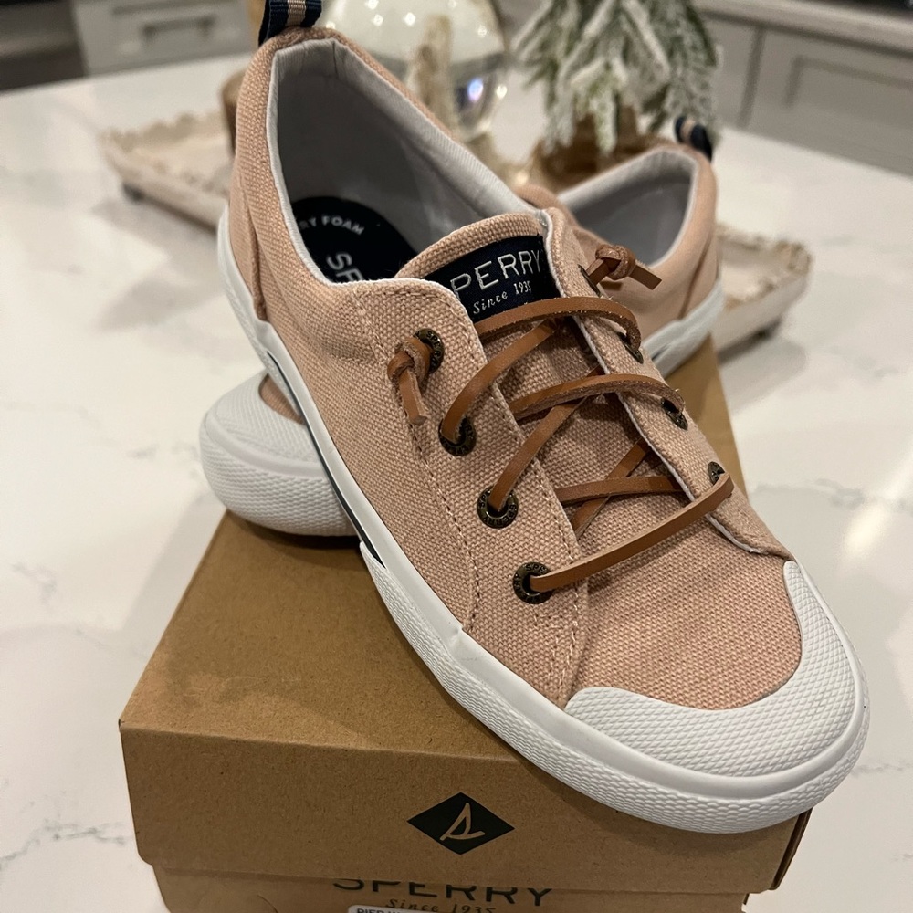 Sperry shoes